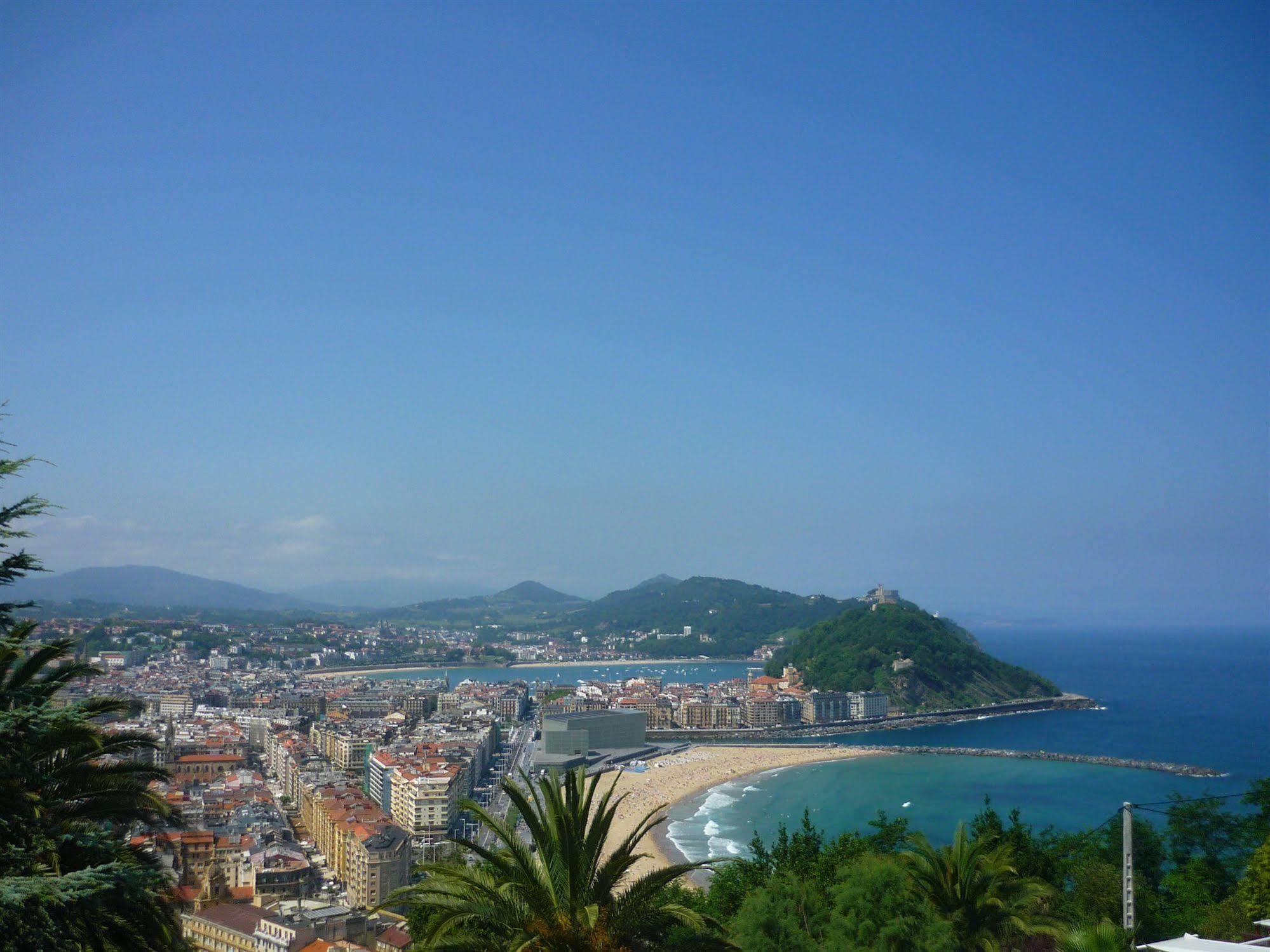 Hotel Record San Sebastian Exterior photo